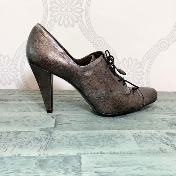 Stuart Weitzman Cavendish Shoes Bronze Tie Heels 8.5 - Picture 7 of 15